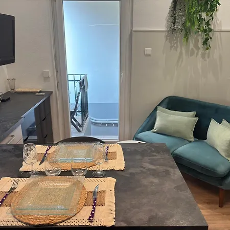 Cosy - 2 Guests - Terrace - Strasbourg Apartment *
