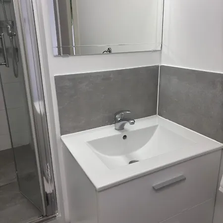Cosy - 2 Guests - Terrace - Strasbourg Apartment Bischheim